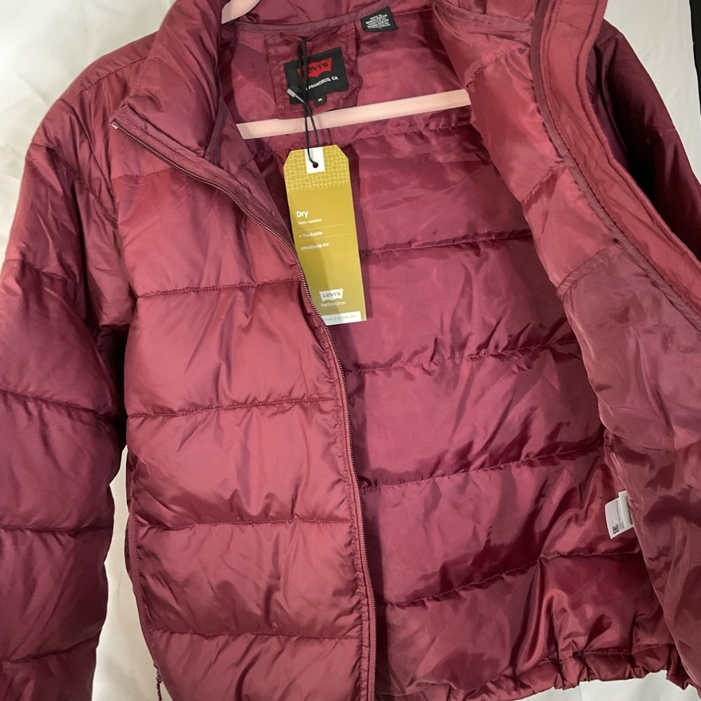 Levi's Maroon Jacket - Picture 3 of 12